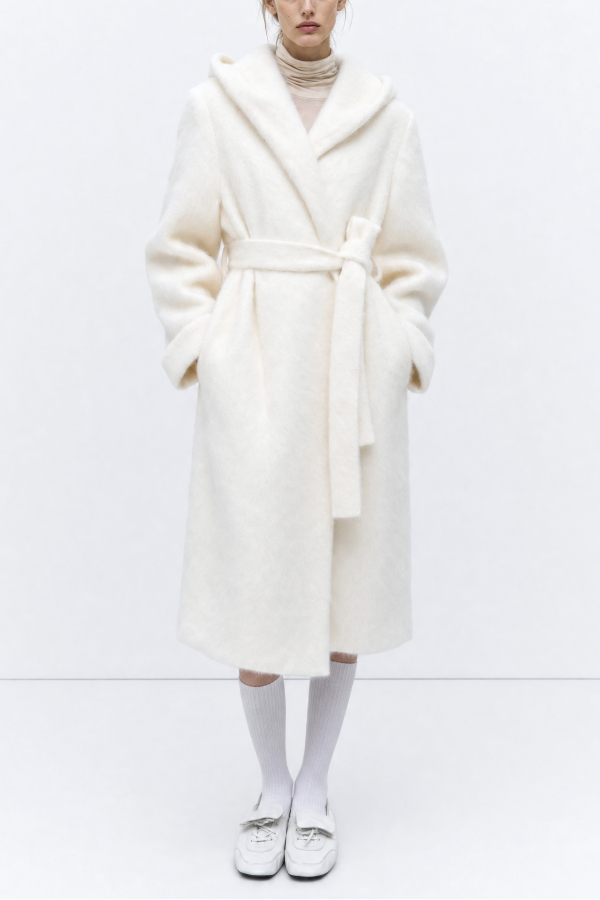 TRENCH COAT