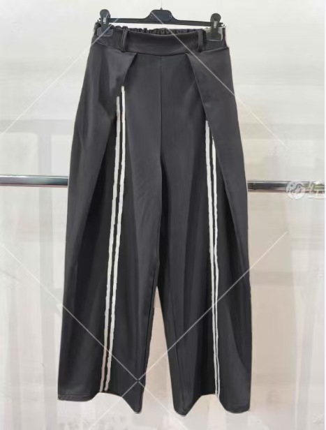 PANTALONI RIGHE