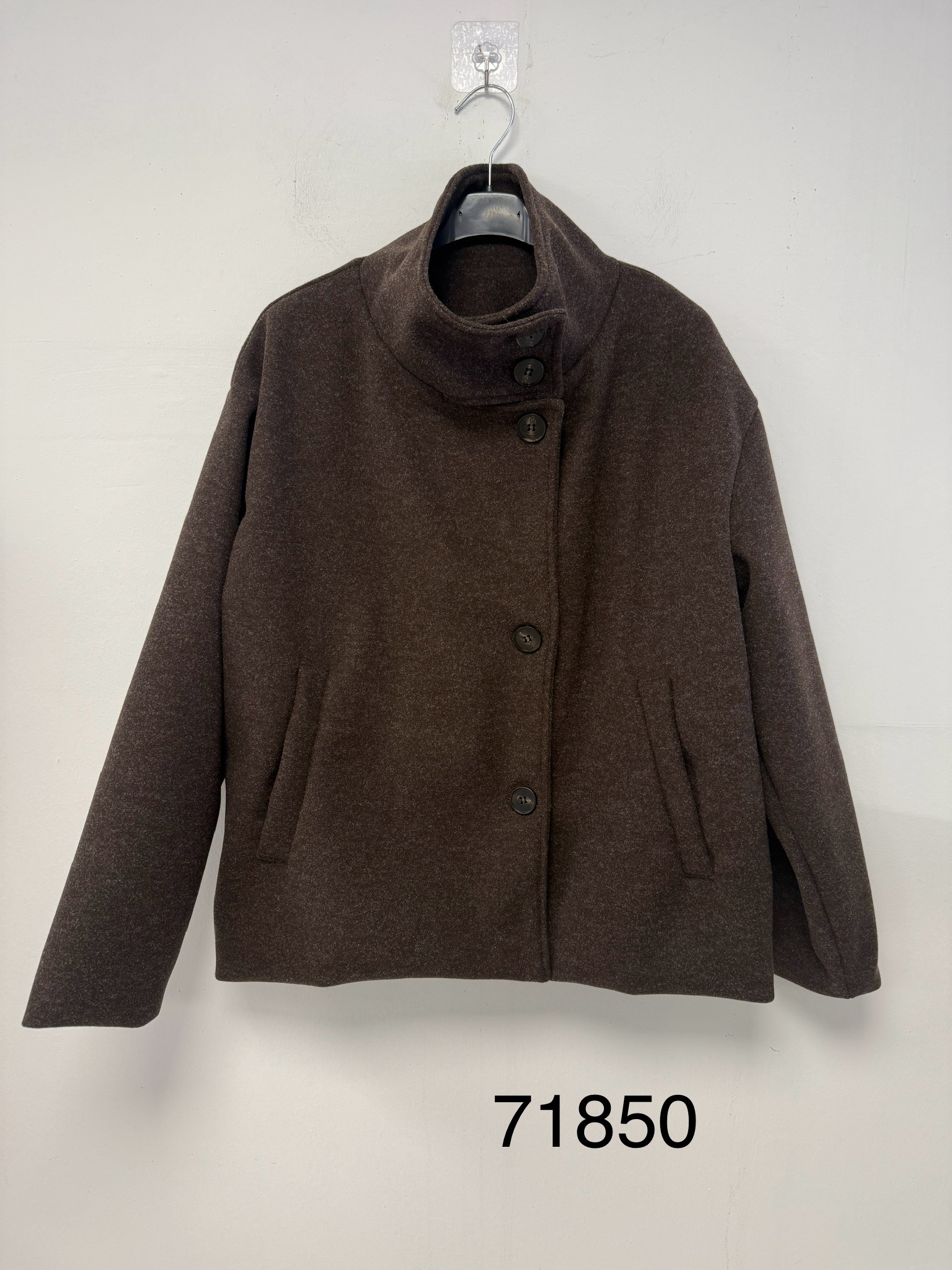 FUNNEL NECK SHORT COAT