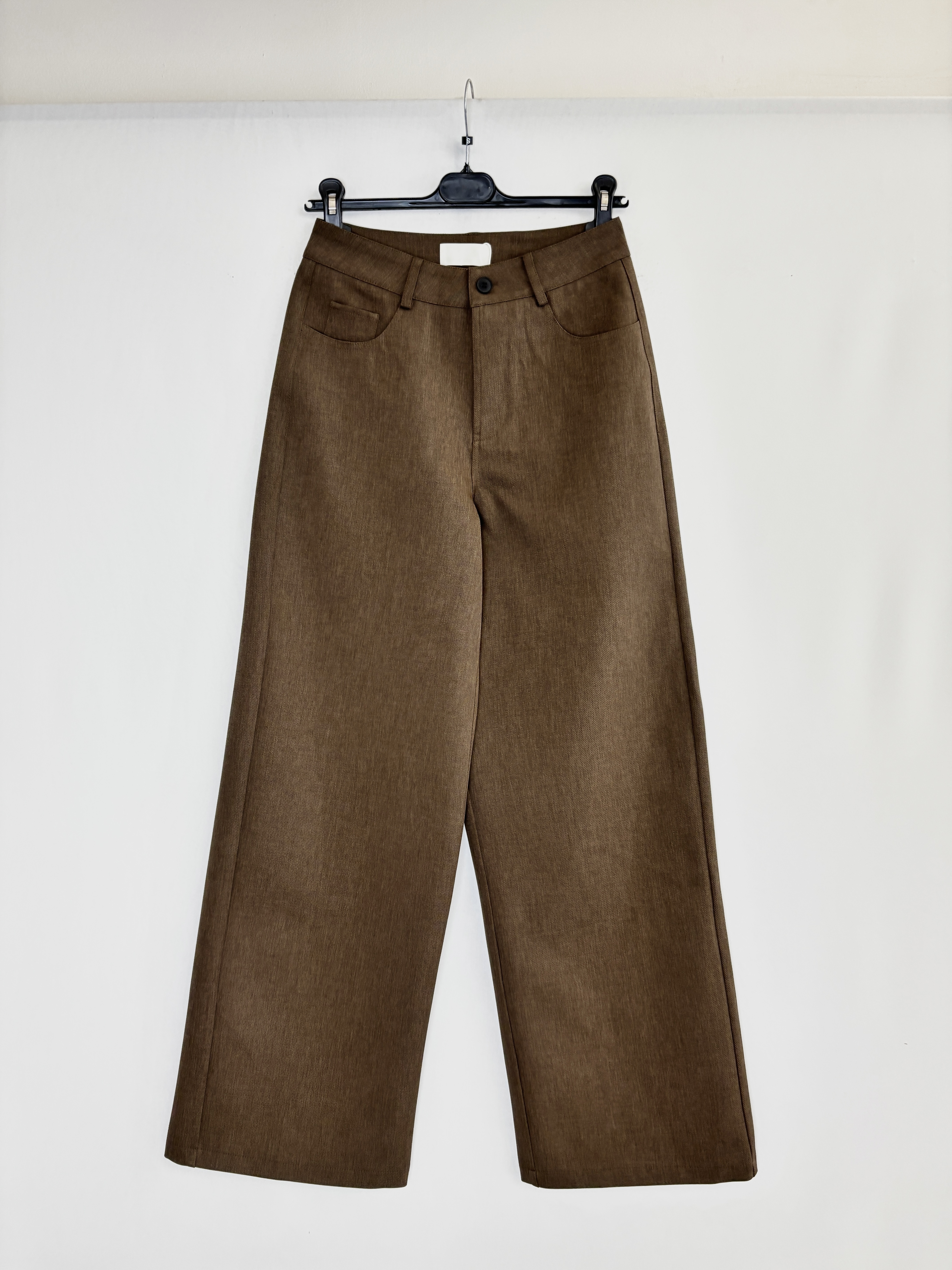 Wide tailored trousers