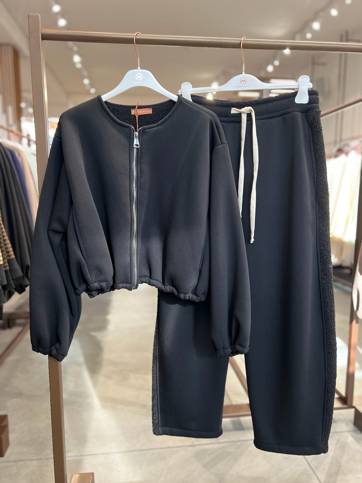 PANTALONI