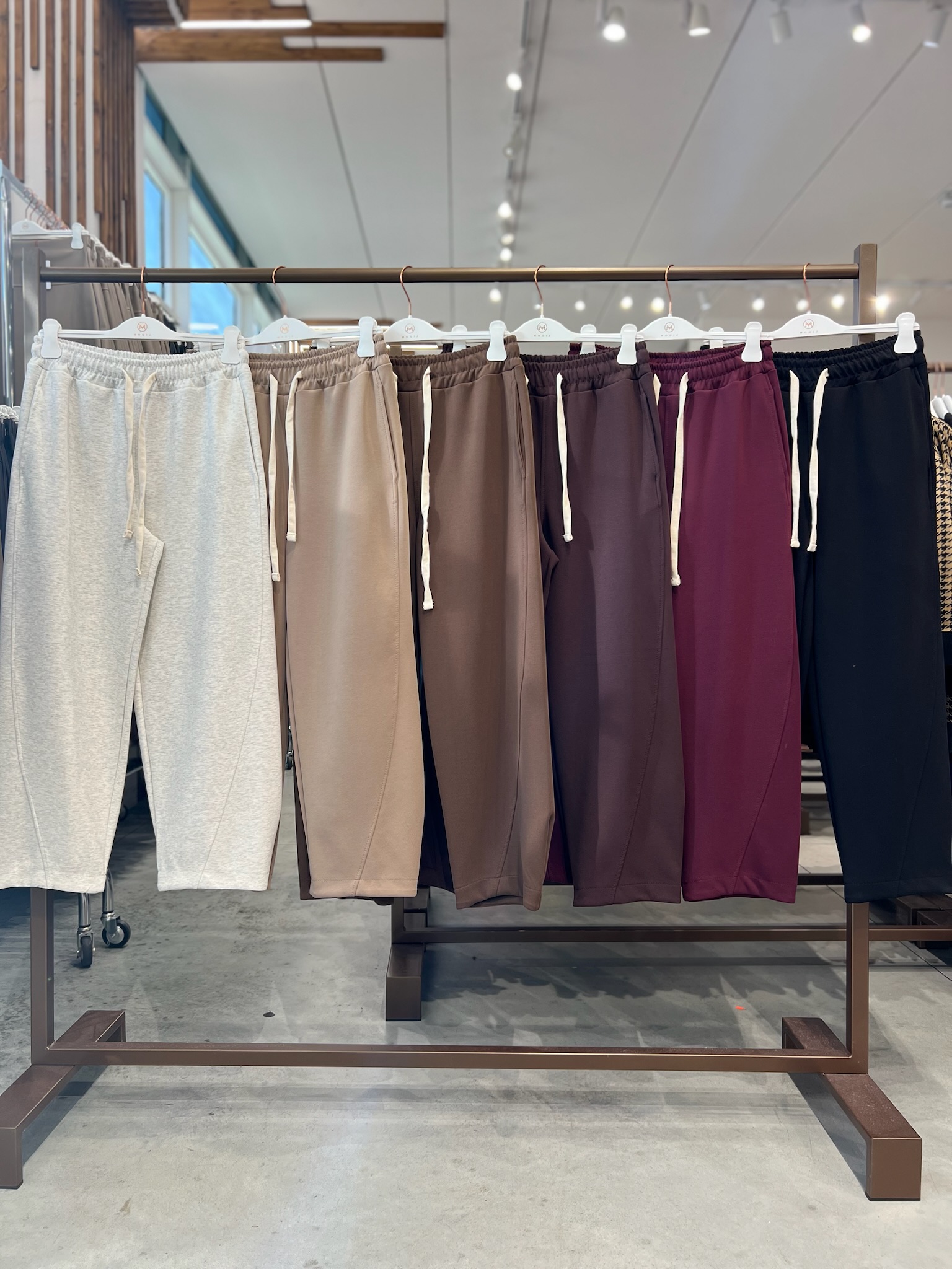 Pantaloni sportivi da donna