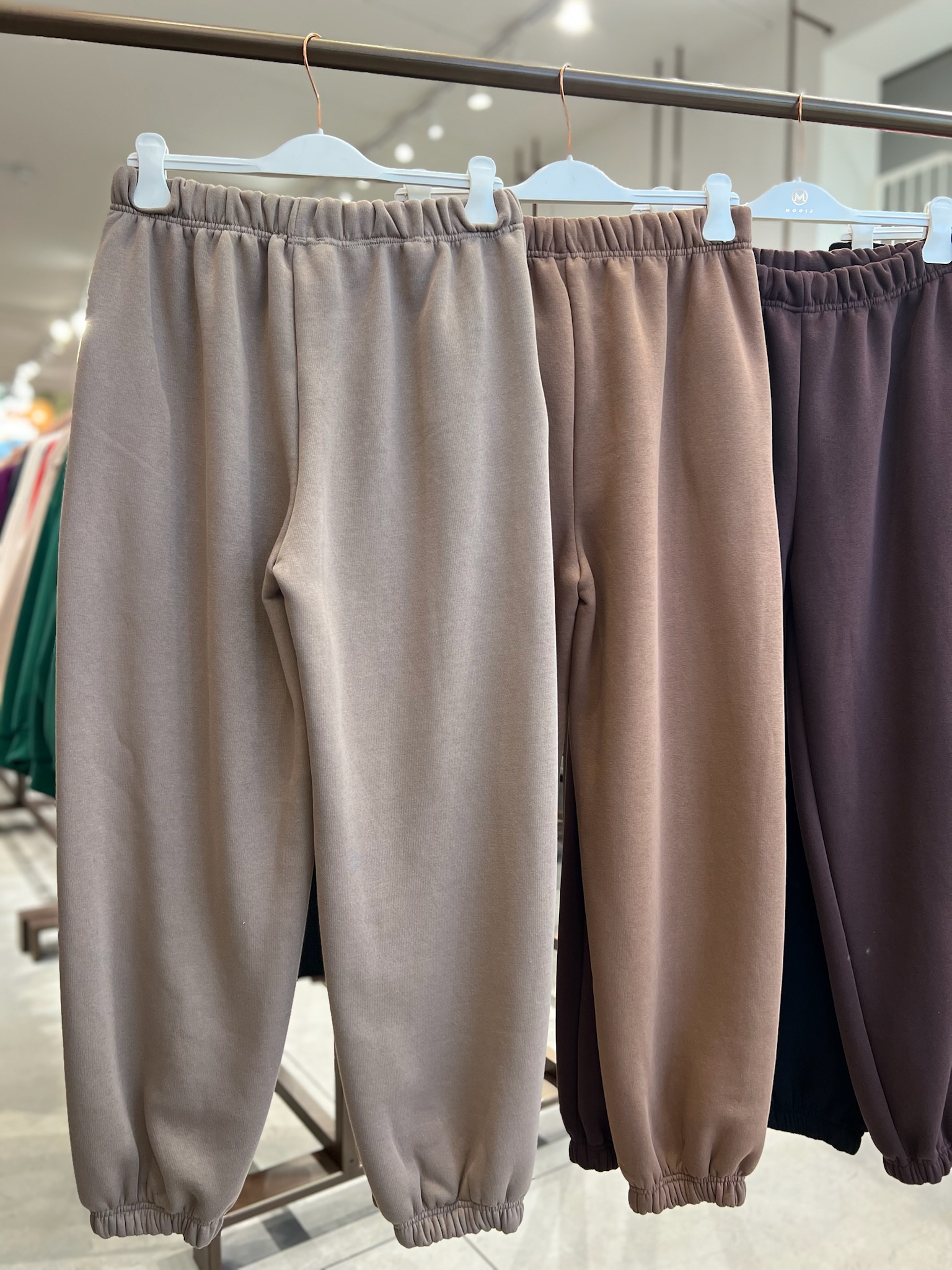 Pantaloni della tuta