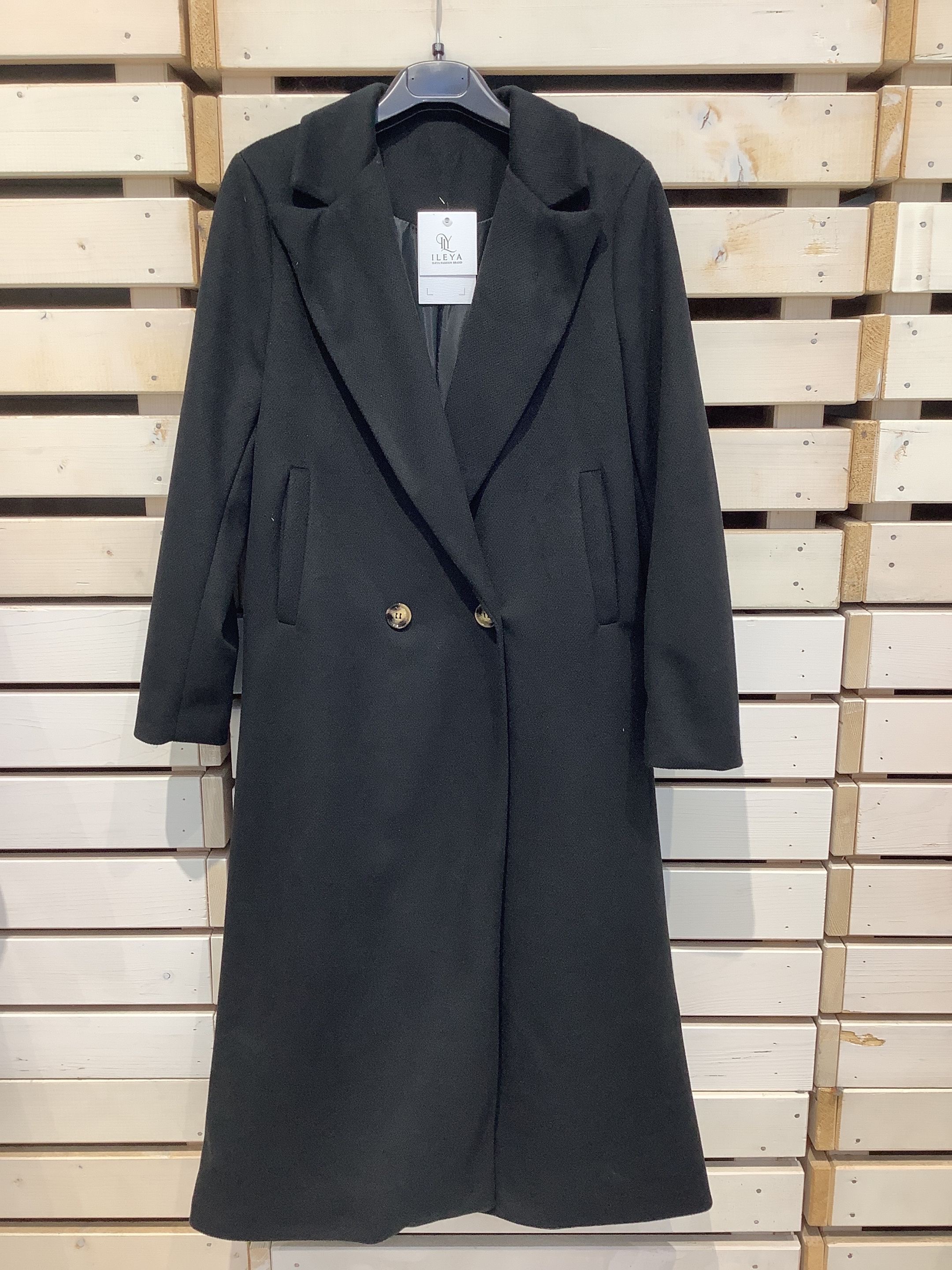 Cappotto lungo con revers